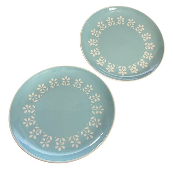 Harkerware Oven Dishwasher Proof Blue Floral 7" Round Plates Small Set of 2 - Picture 1 of 16